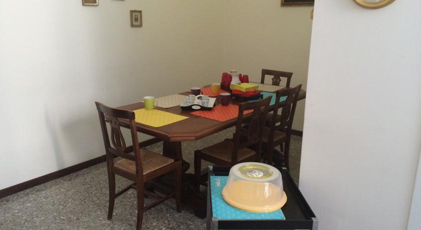 O Sarracino B&B Napoli Eksteriør bilde